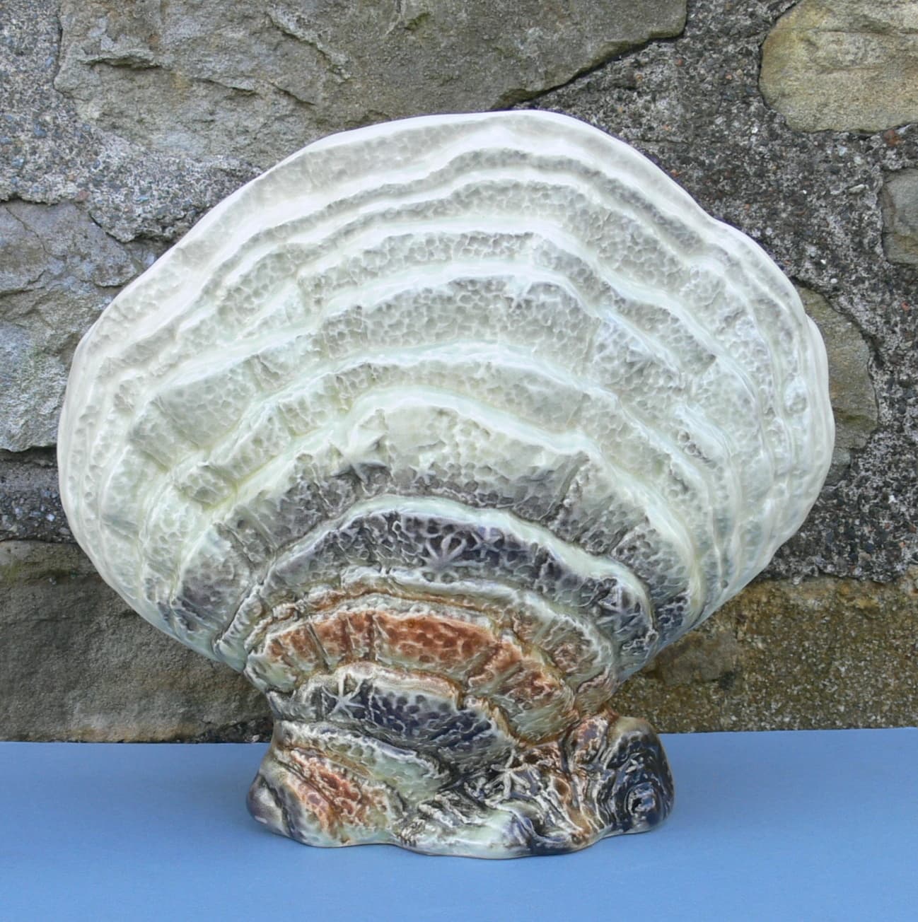 Large Vintage Sylvac 3525 Clam Shell Vase & Frog